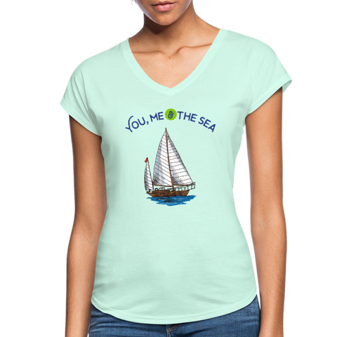 You, Me & The Sea V-Neck T-Shirt - mint